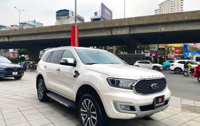 Ford Everest Titanium 2.0L 4x2 AT 