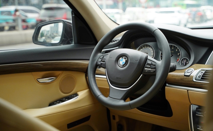 BMW 5 Series 528i GT 2015!