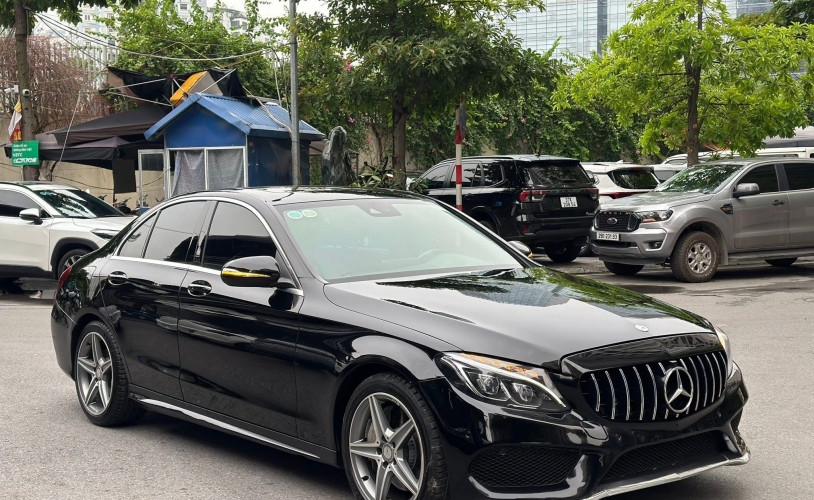 Mercedes Benz C class C250 AMG 2015!