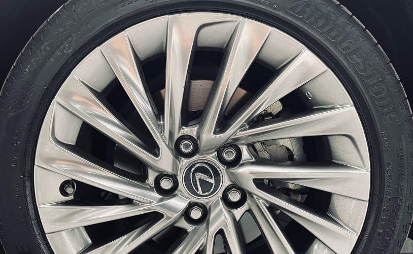 Lexus ES 250 2021