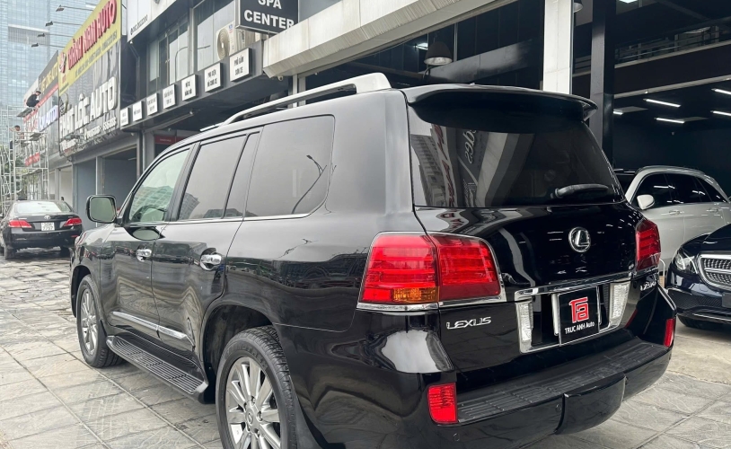 Lexus LX 570 2010